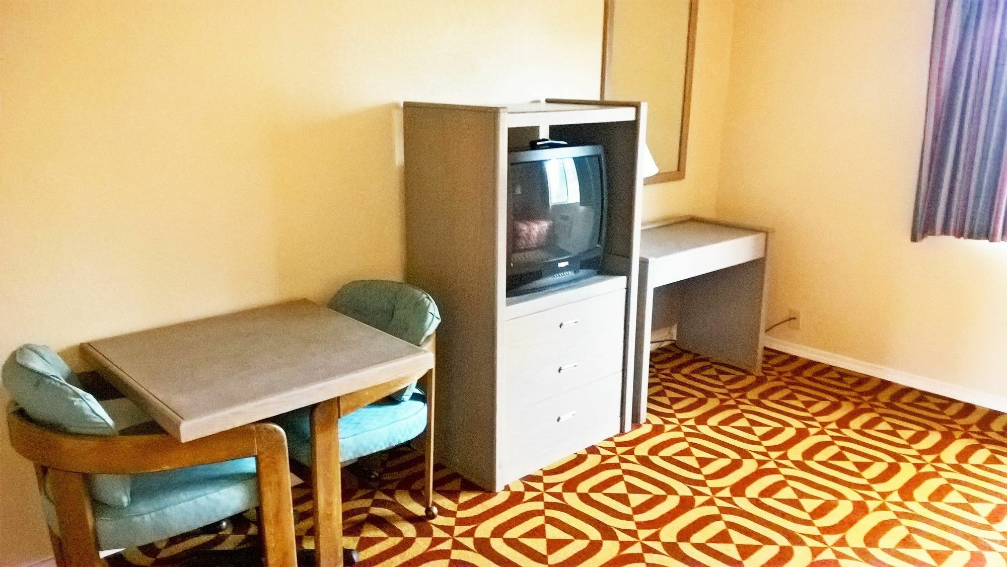 Portland Value Inn And Suites Ngoại thất bức ảnh